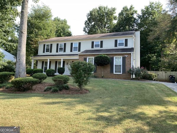 4536 Woodlawn Lake Drive, Marietta, GA 30068