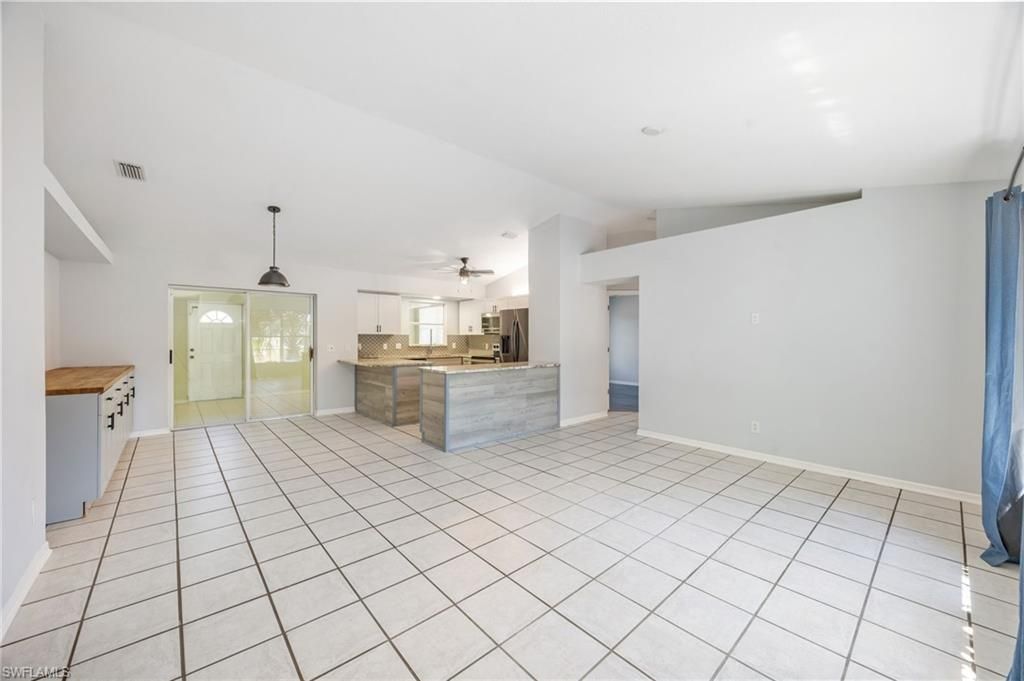 841 8th St Se, Naples, FL 34117 Photo