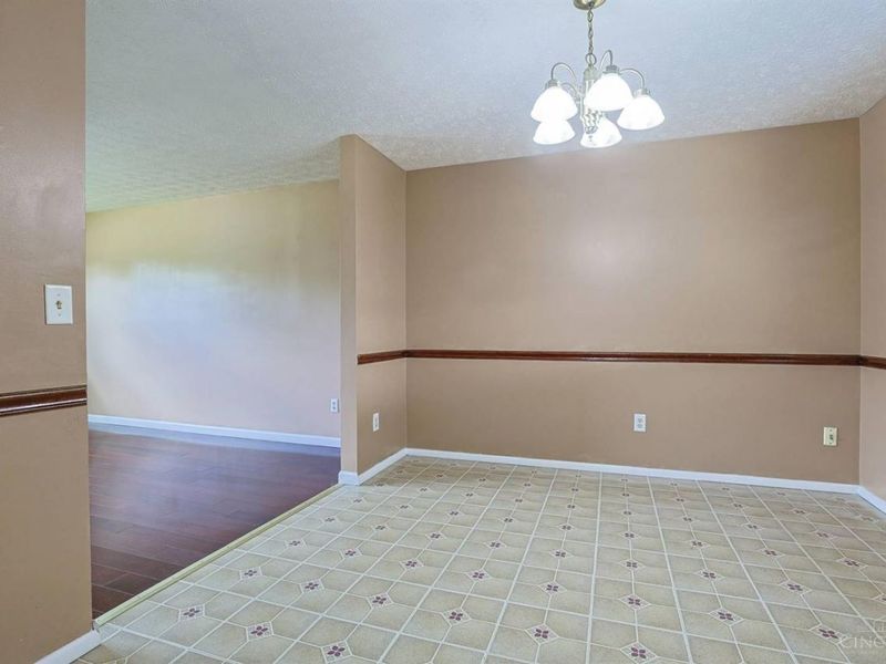 3274 Sienna Drive, Colerain Township, OH 45251 Photo 13