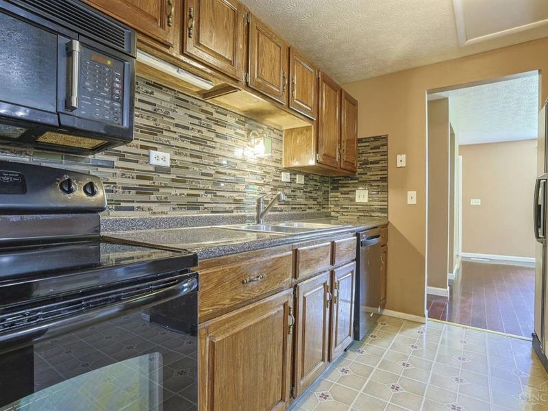 3274 Sienna Drive, Colerain Township, OH 45251 Photo 16