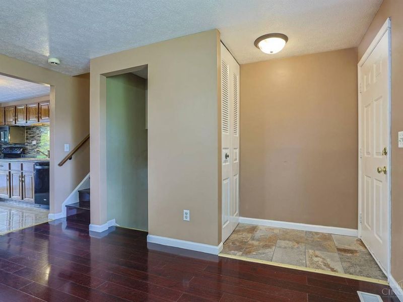 3274 Sienna Drive, Colerain Township, OH 45251 Photo 5