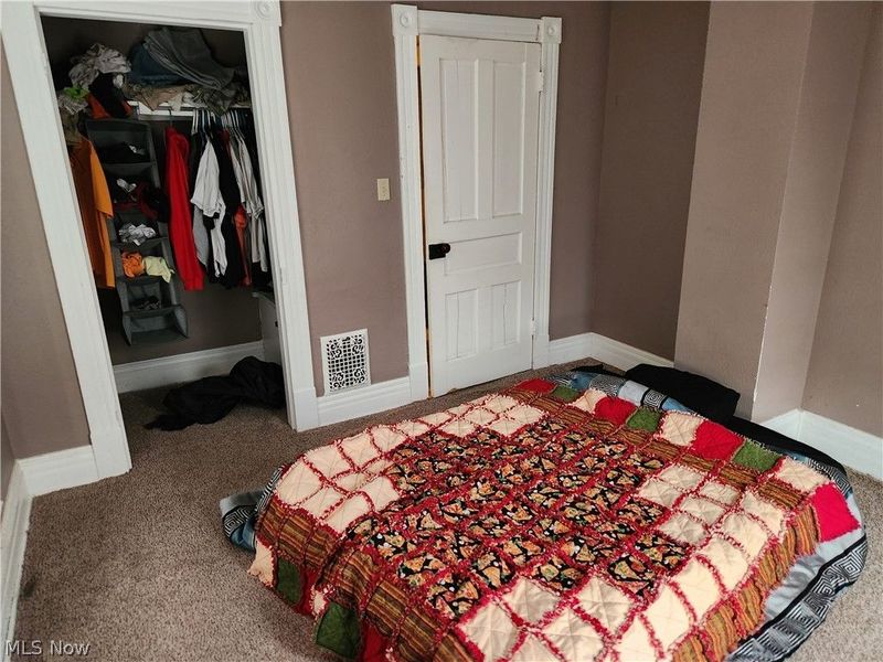 369/371 5th, Coshocton, OH 43812 Photo 6