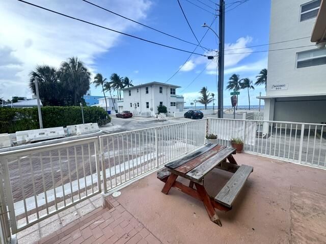300 Georgia Street, Unit 1-5, Hollywood, FL 33019 Photo