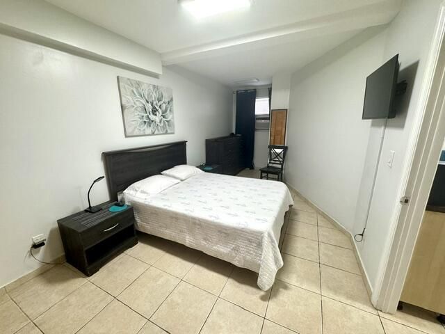 300 Georgia Street, Unit 1-5, Hollywood, FL 33019 Photo