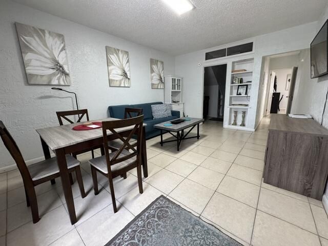 300 Georgia Street, Unit 1-5, Hollywood, FL 33019 Photo