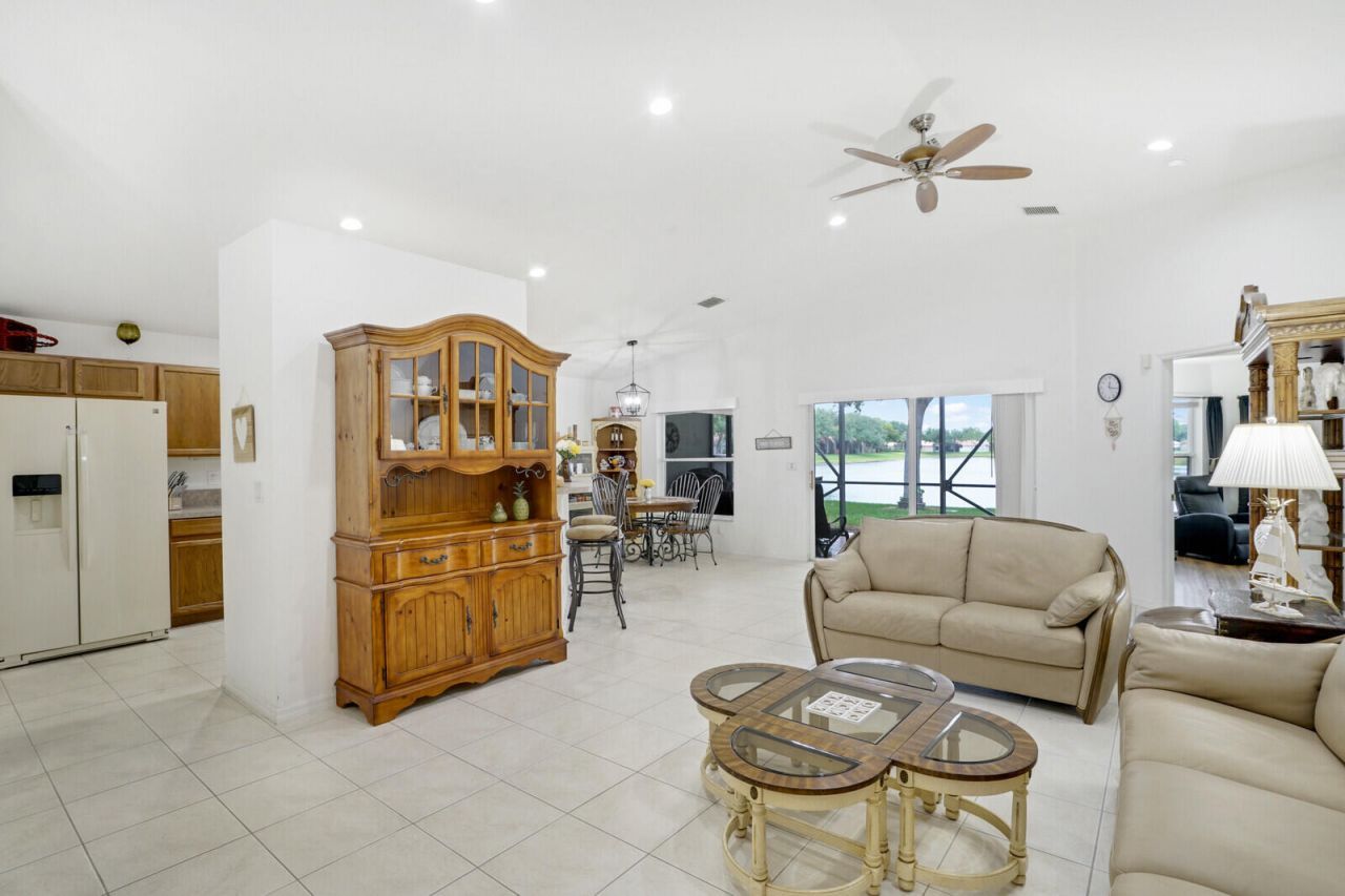 5335 Vernio Lane, Boynton Beach, FL 33437 Photo