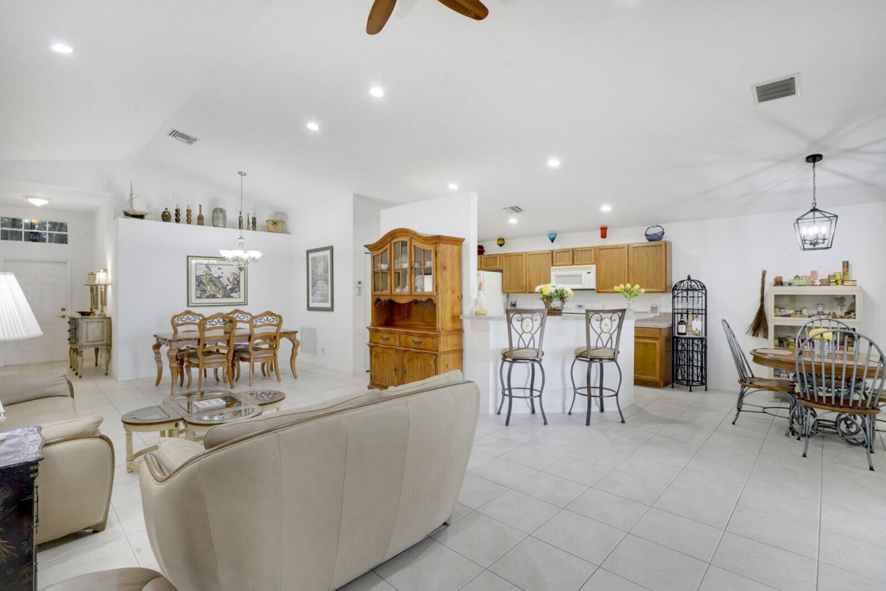 5335 Vernio Lane, Boynton Beach, FL 33437 Photo