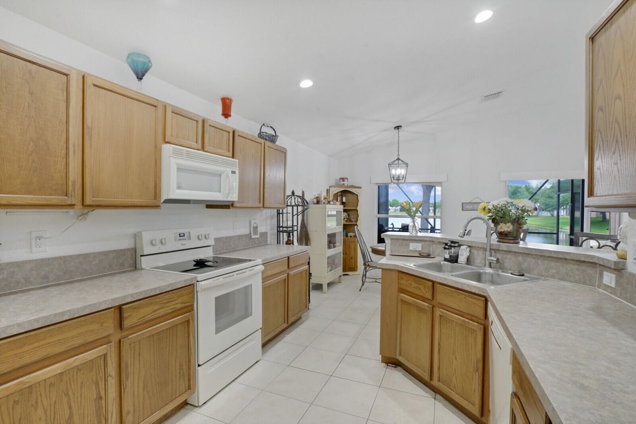 5335 Vernio Lane, Boynton Beach, FL 33437 Photo