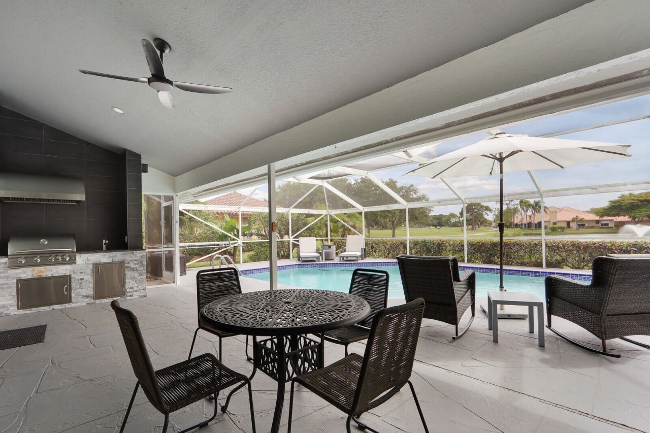 2 Old Fence Road, Palm Beach Gardens, FL 33418 Photo