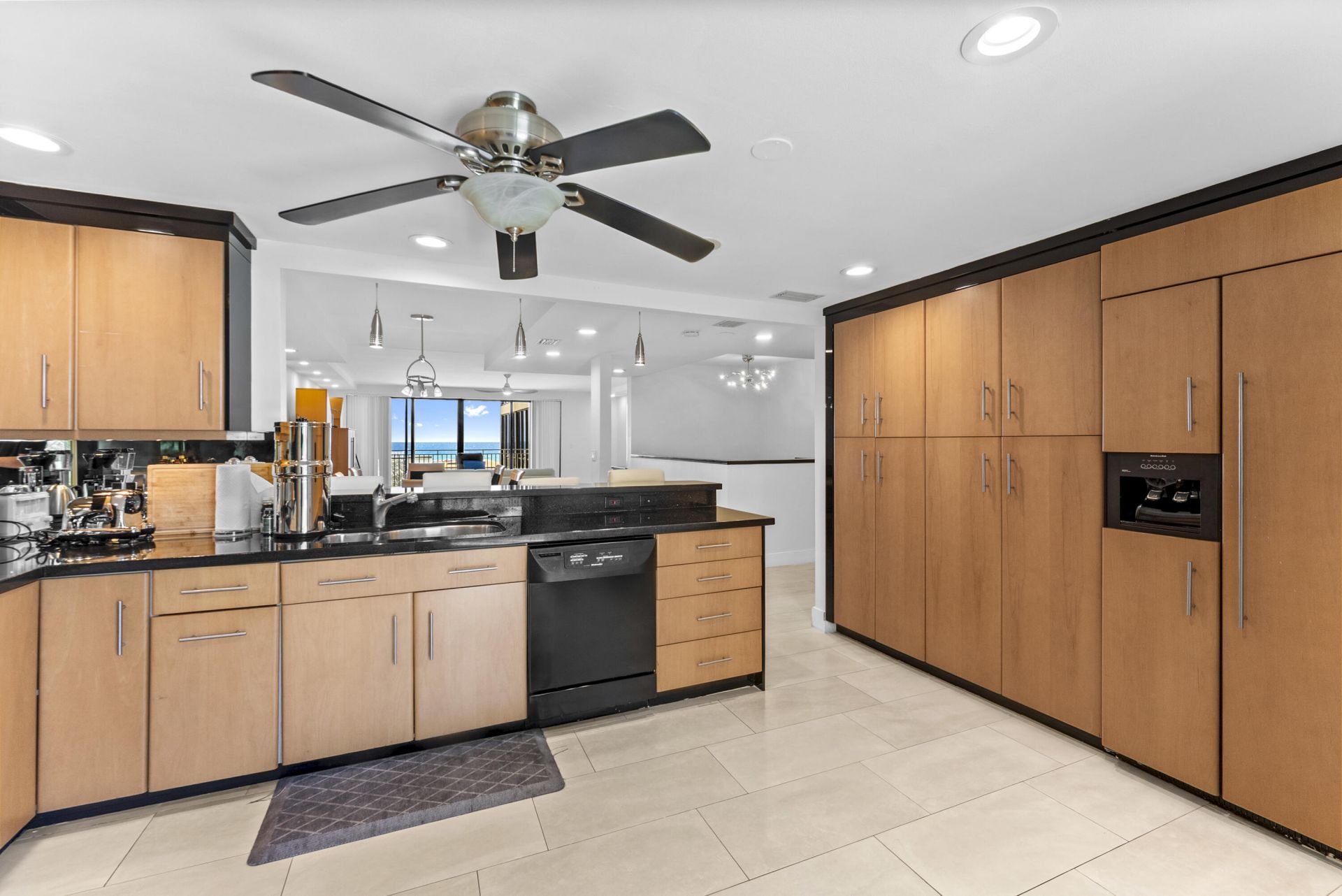 2155 S Ocean Boulevard, Unit 11, Delray Beach, FL 33483 Photo