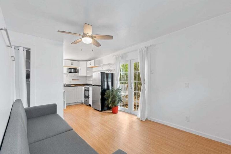 221 N Ocean Breeze, Lake Worth Beach, FL 33460 Photo
