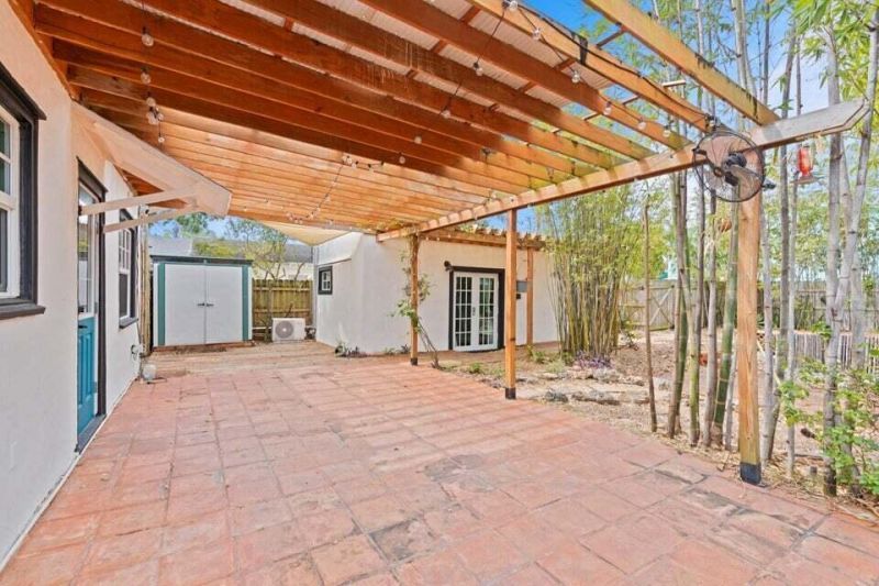 221 N Ocean Breeze, Lake Worth Beach, FL 33460 Photo