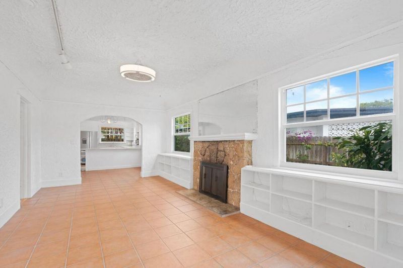 221 N Ocean Breeze, Lake Worth Beach, FL 33460 Photo
