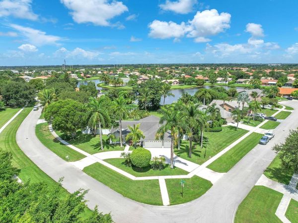 10844 Paso Fino Drive, Wellington, FL 33449