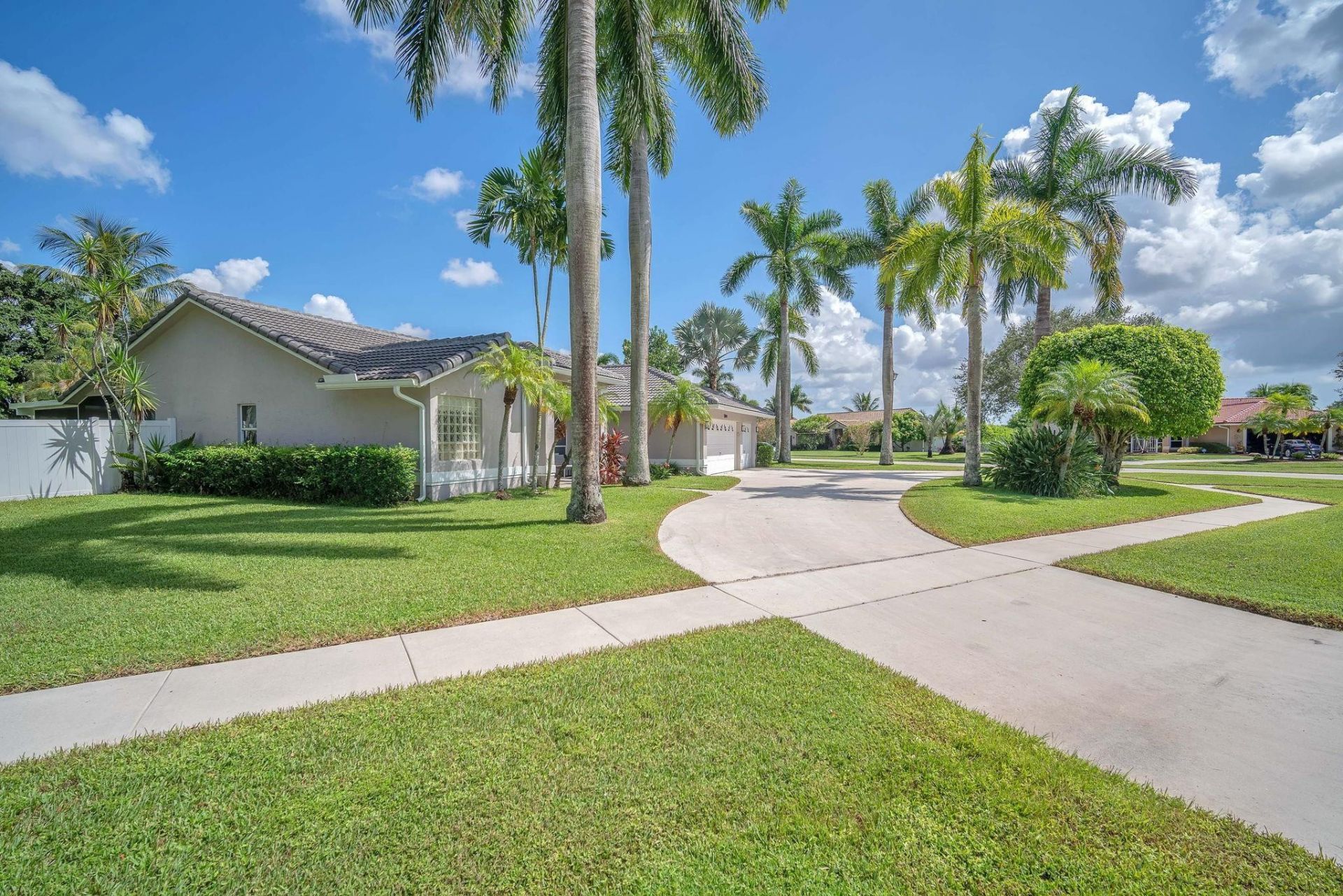 10844 Paso Fino Drive, Wellington, FL 33449 Photo