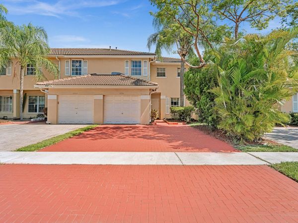 8991 NW 53rd Street, Sunrise, FL 33351