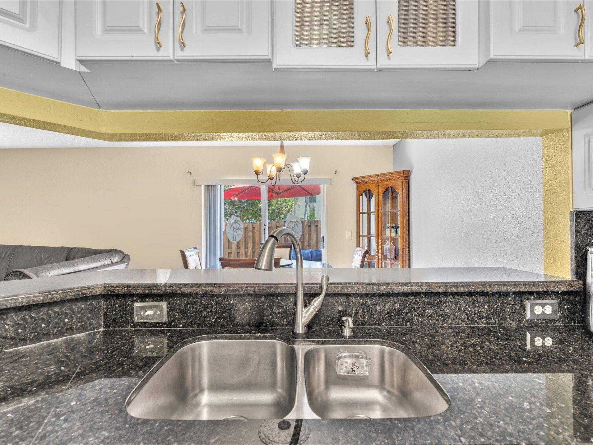 8991 NW 53rd Street, Sunrise, FL 33351 Photo