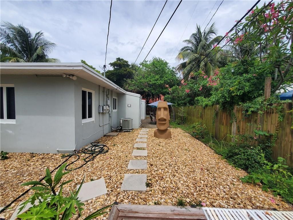 3204 NE 6th Street, Unit 1-2, Pompano Beach, FL 33062 Photo