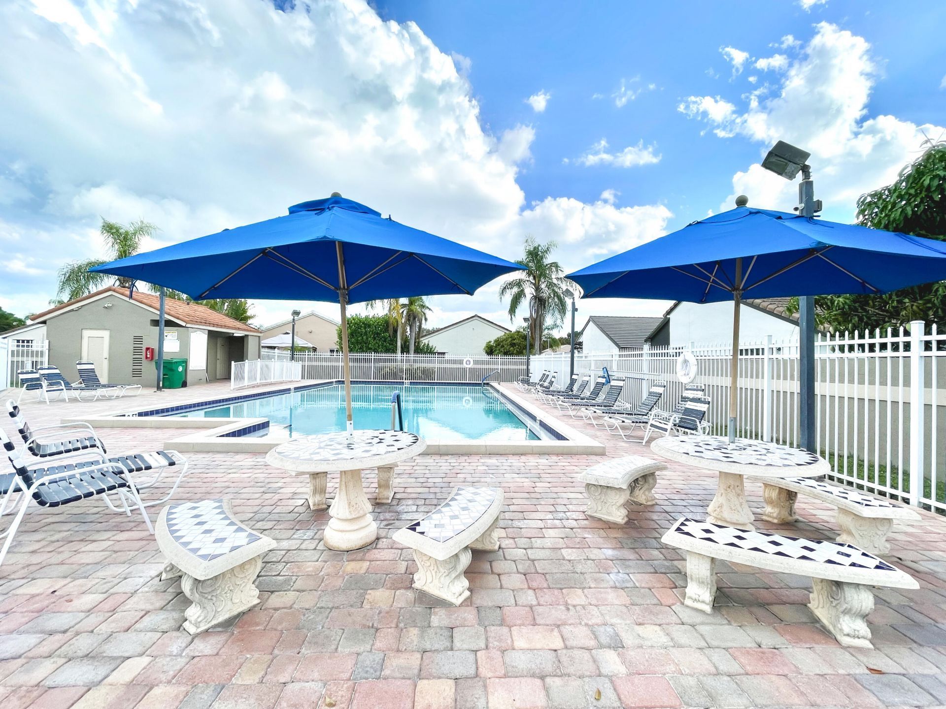 5851 Bristol Lane, Davie, FL 33331 Photo