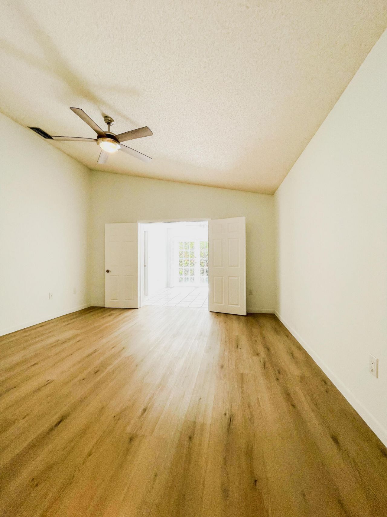 5851 Bristol Lane, Davie, FL 33331 Photo