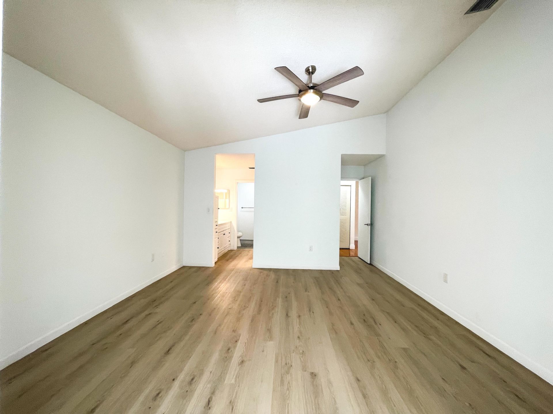 5851 Bristol Lane, Davie, FL 33331 Photo