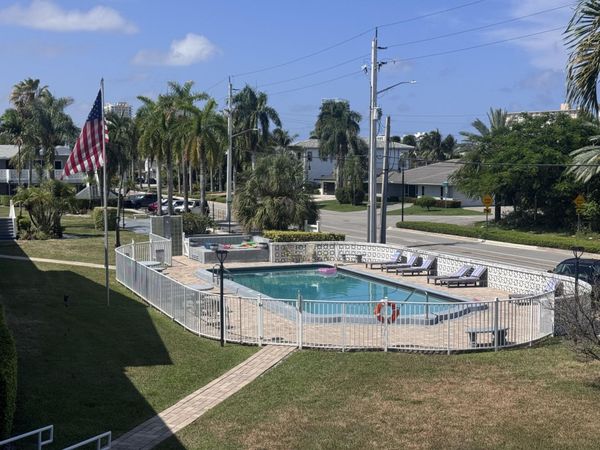600 Layne Boulevard, Unit 117, Hallandale Beach, FL 33009