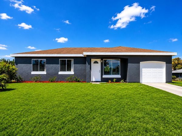 250 SW Homeland Road, Port St. Lucie, FL 34953