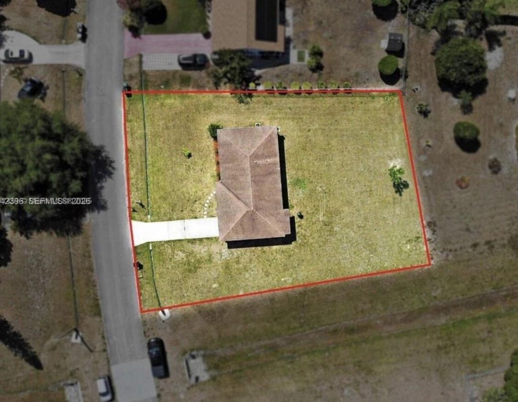 250 SW Homeland Road, Port Saint Lucie, FL 34953 Photo