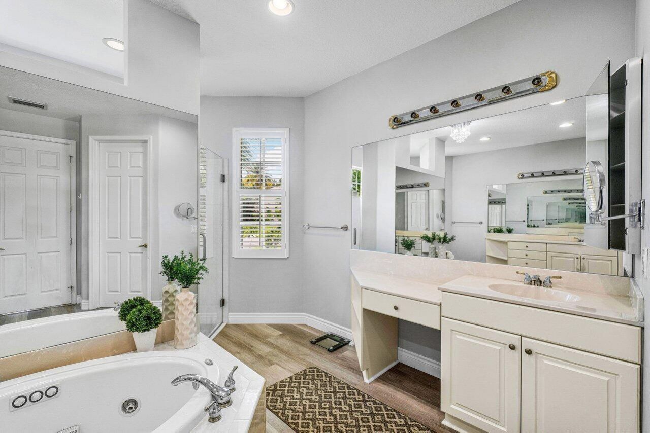 11750 Osprey Pointe Circle, Wellington, FL 33449 Photo