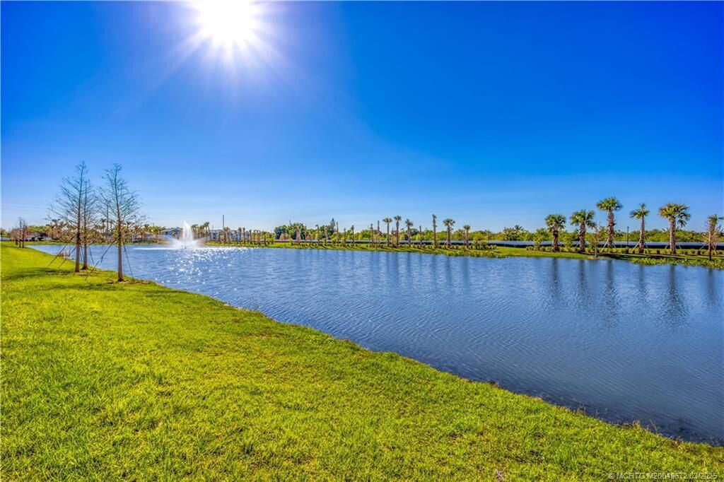 492 Salisbury Circle, Fort Pierce, FL 34982 Photo