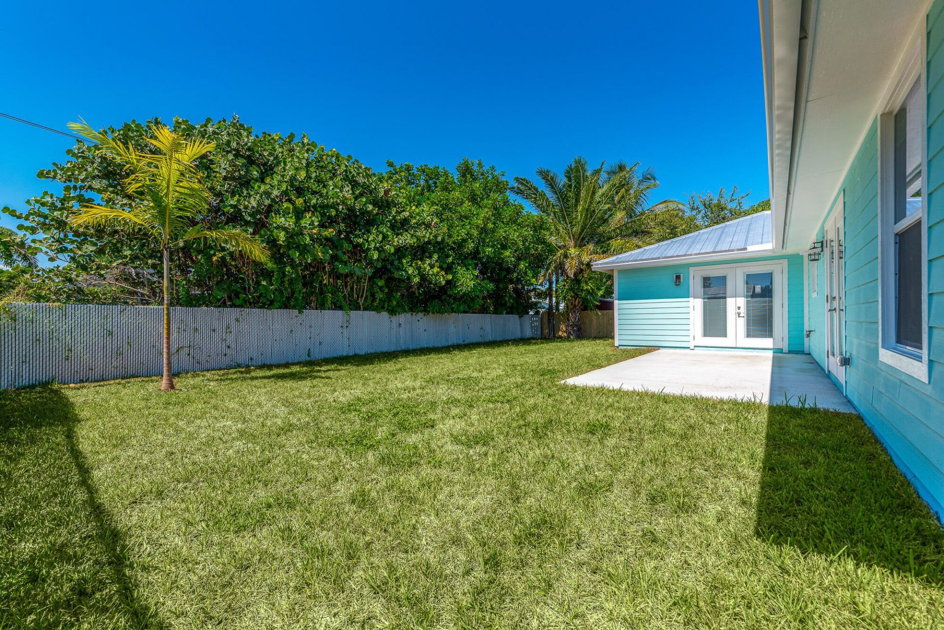 10600 SE Gomez Avenue, Hobe Sound, FL 33455 Photo