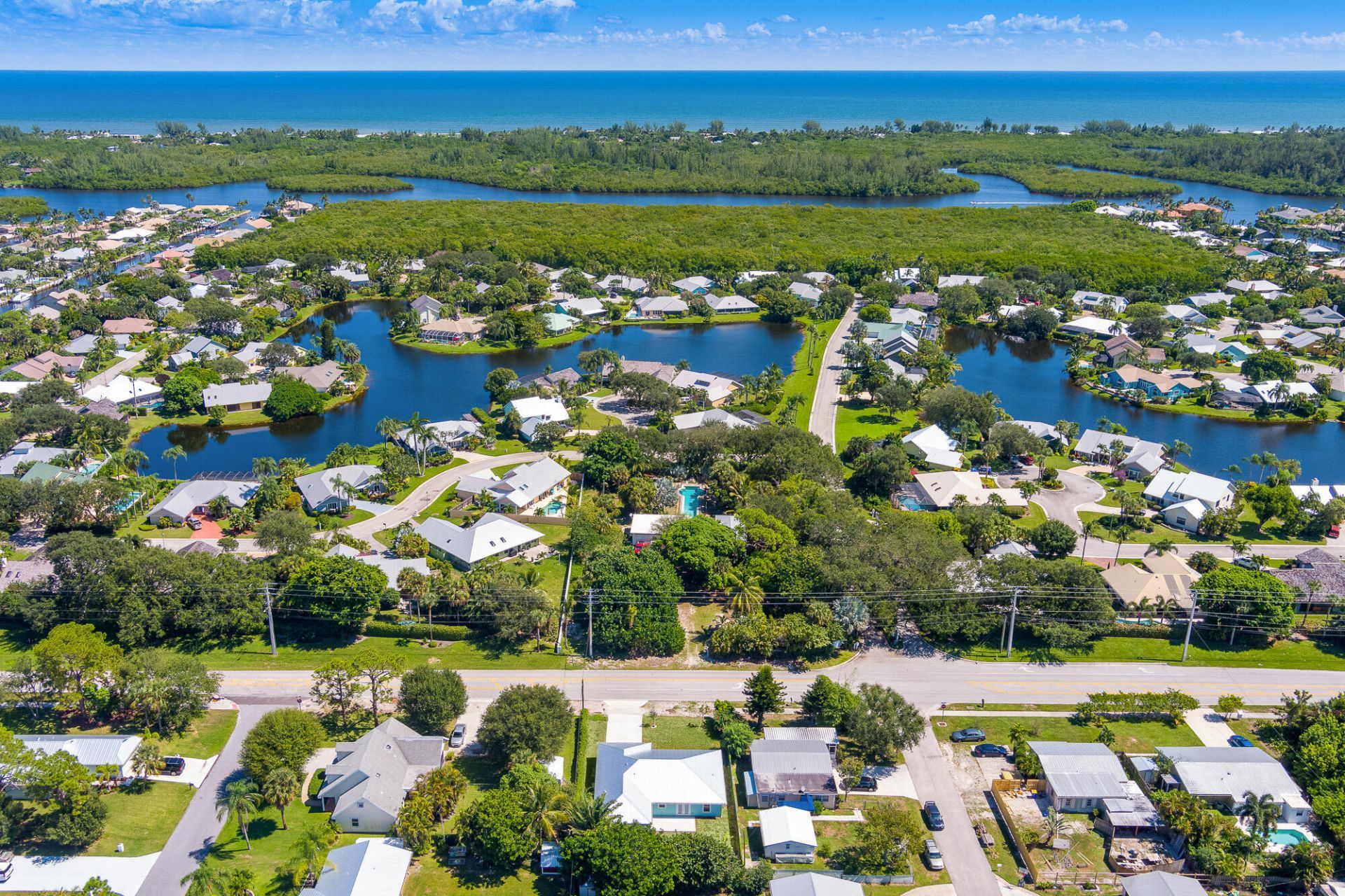 10600 SE Gomez Avenue, Hobe Sound, FL 33455 Photo