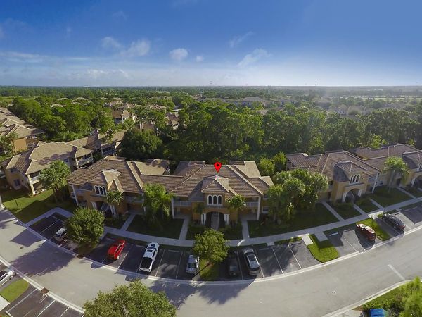 8379 Mulligan Circle, Port St. Lucie, FL 34986