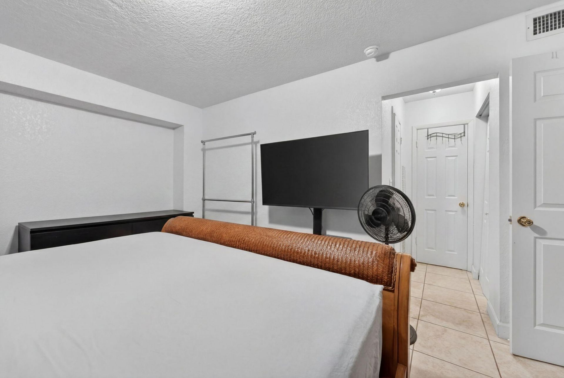645 NE 121st Street, North Miami, FL 33161 Photo