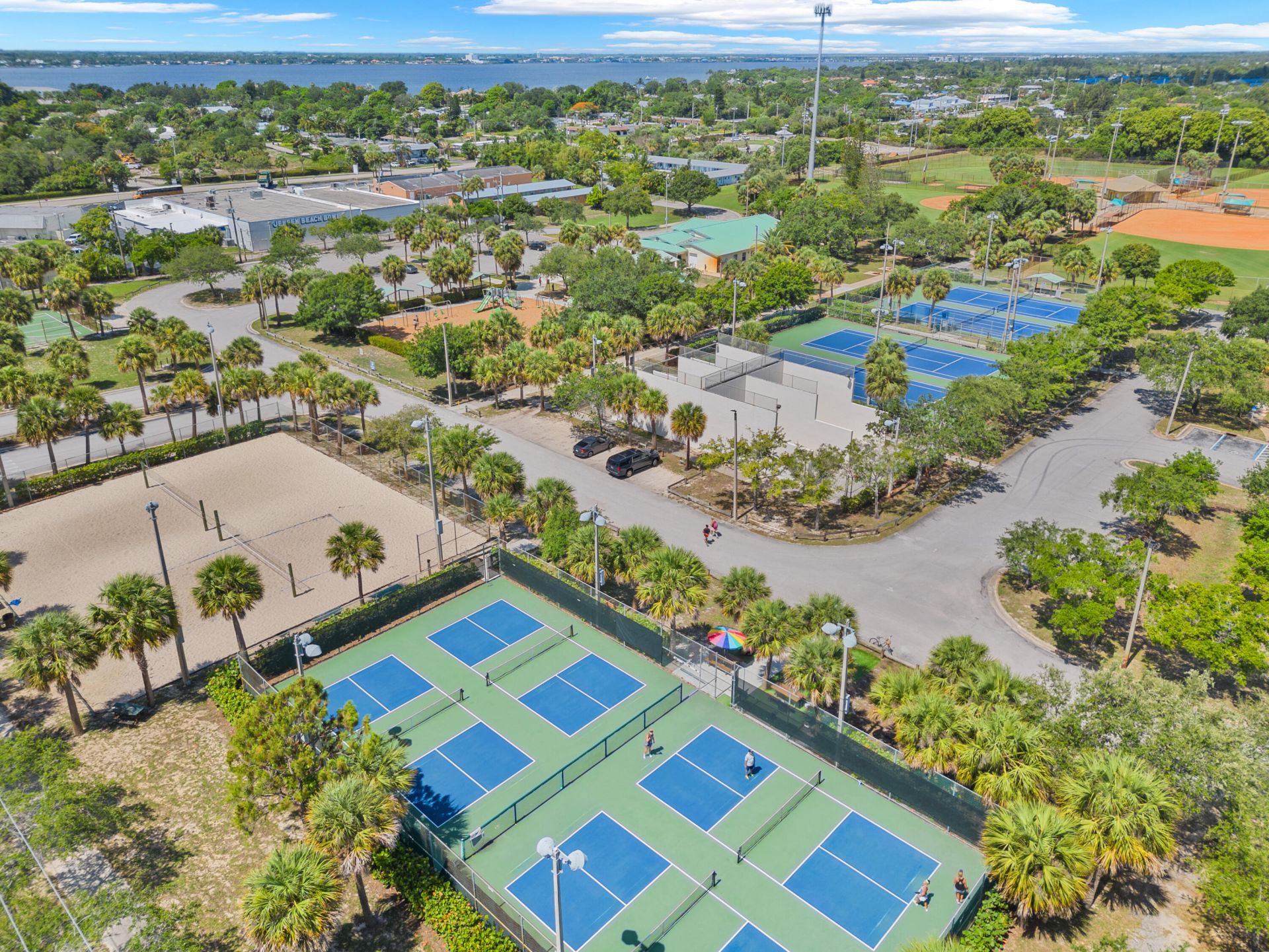 1644 NE Arch Avenue, Jensen Beach, FL 34957 Photo
