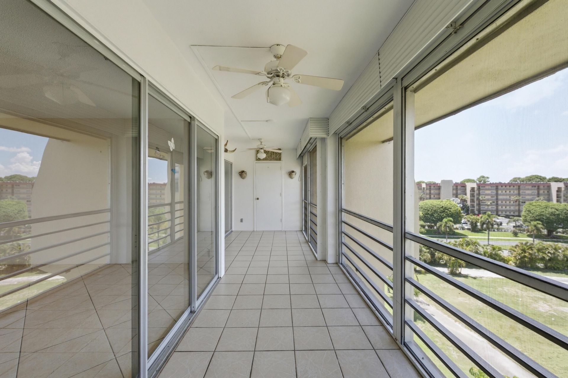 3836 Via Poinciana, Unit 603, Greenacres, FL 33467 Photo