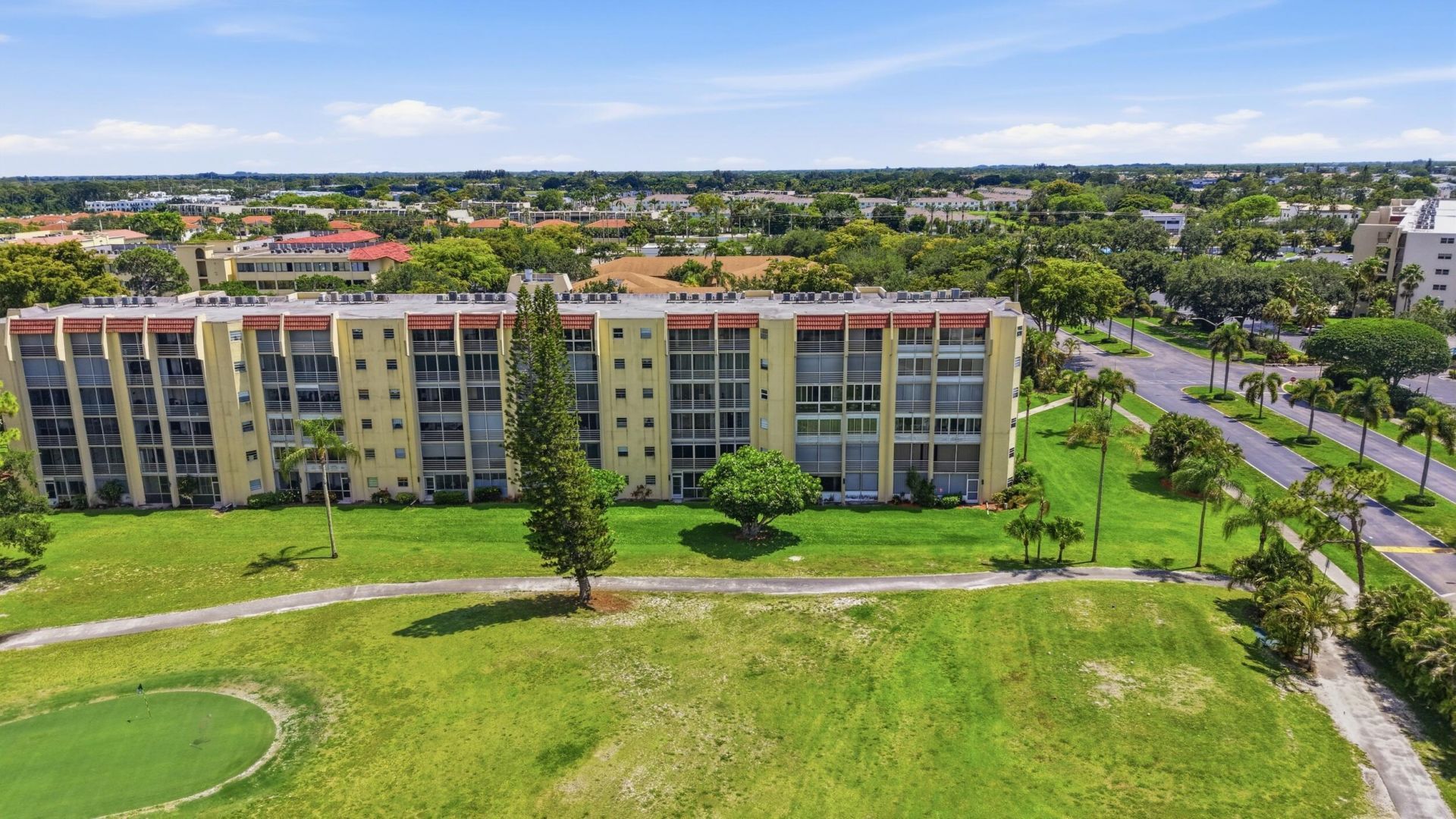 3836 Via Poinciana, Unit 603, Greenacres, FL 33467 Photo