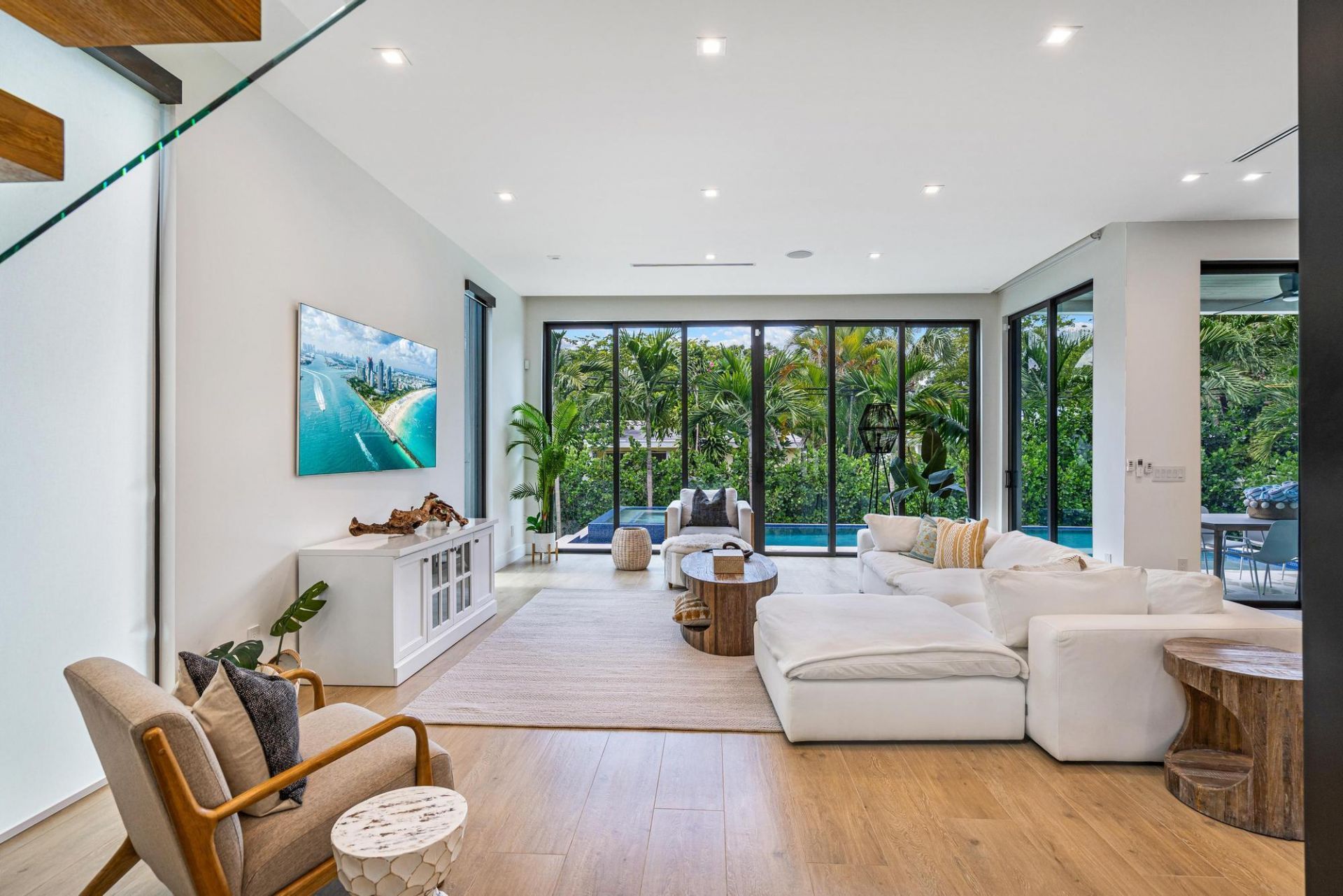 719 N Victoria Park Road, Fort Lauderdale, FL 33304 Photo