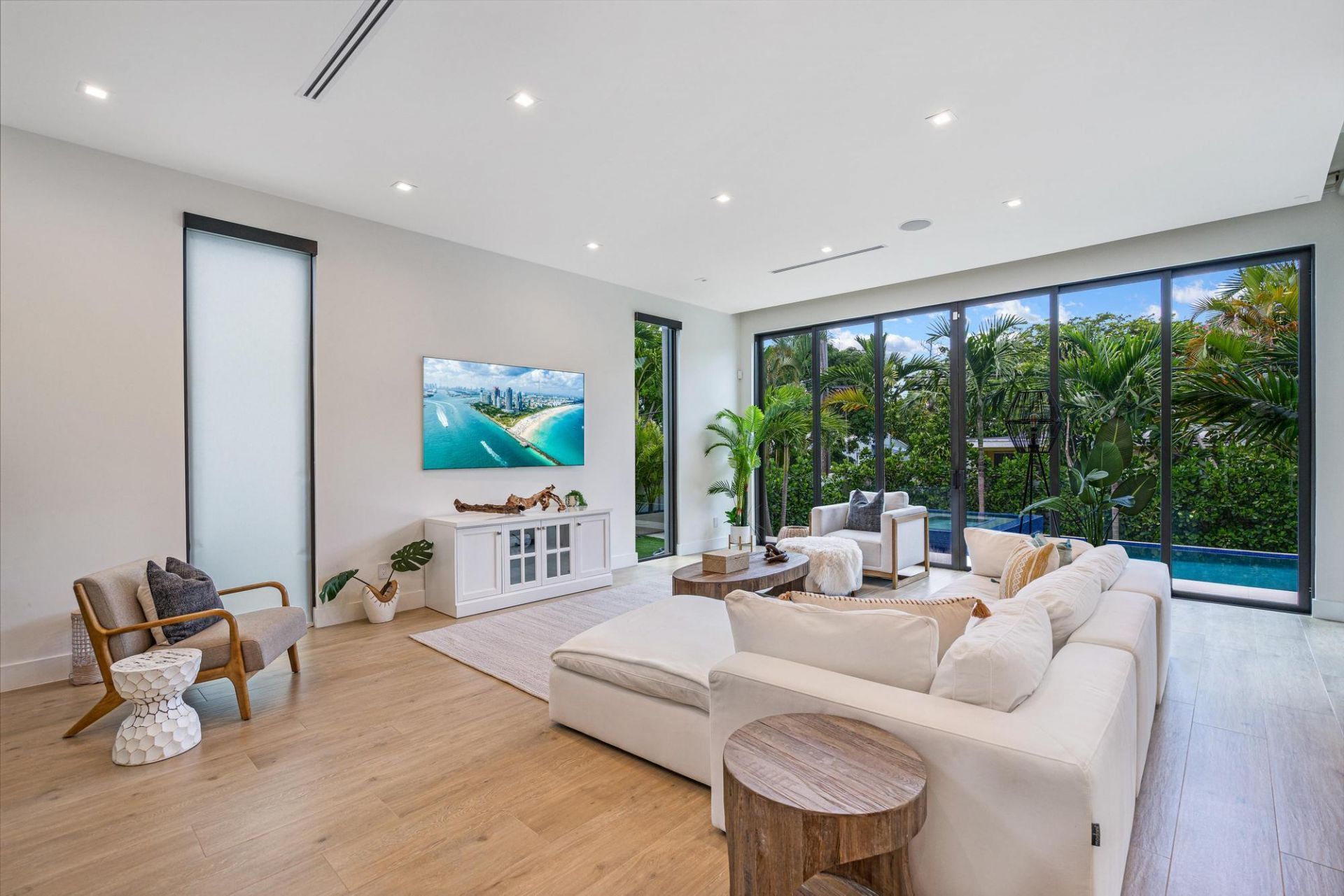 719 N Victoria Park Road, Fort Lauderdale, FL 33304 Photo