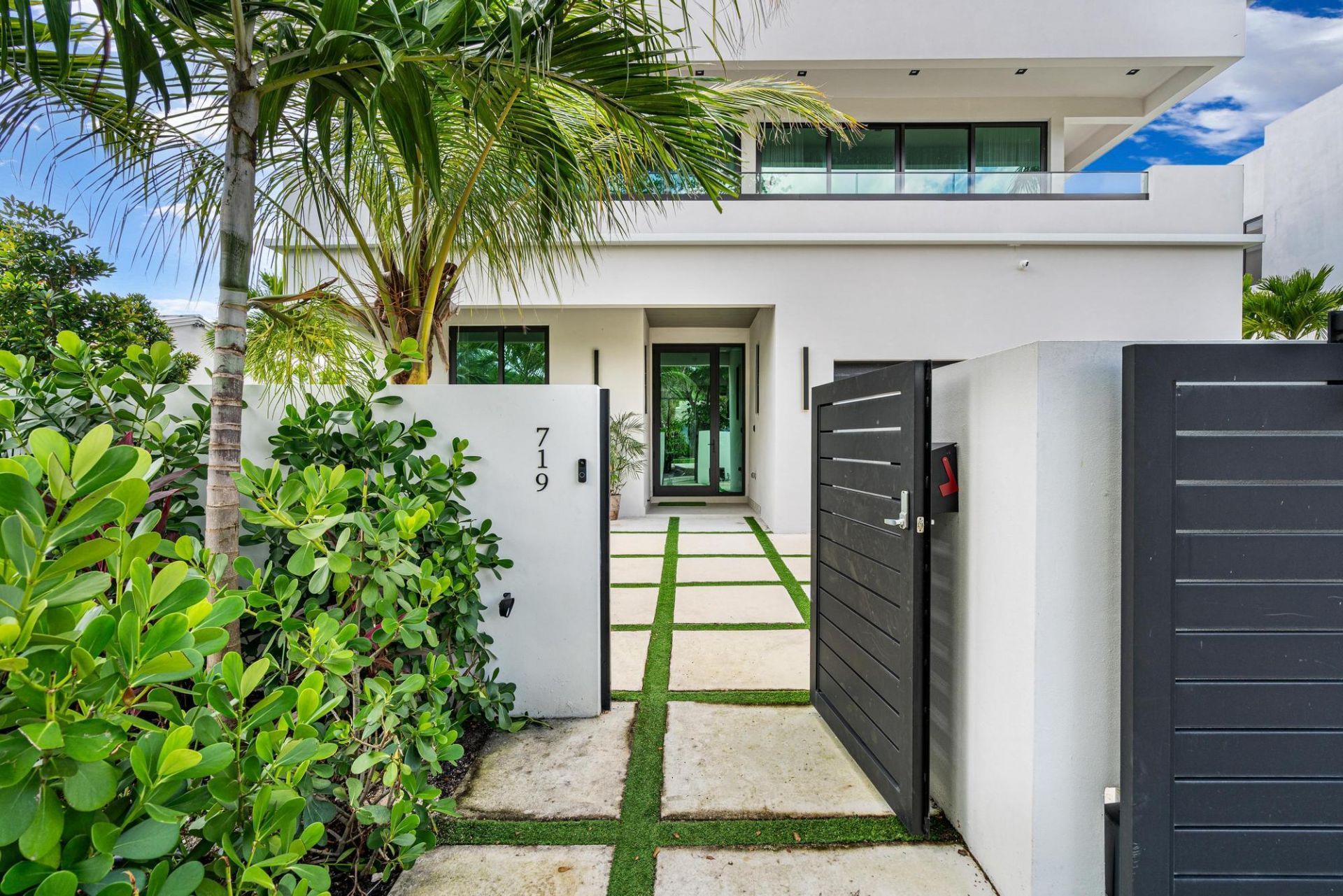 719 N Victoria Park Road, Fort Lauderdale, FL 33304 Photo