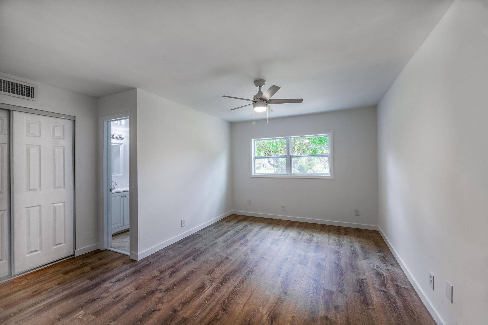 330 NE 26th Avenue, Unit 112, Boynton Beach, FL 33435 Photo
