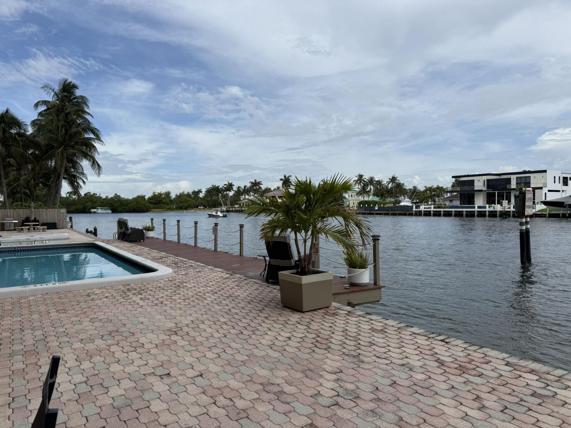 2611 N Riverside Drive, Unit Apt 703, Pompano Beach, FL 33062 Photo