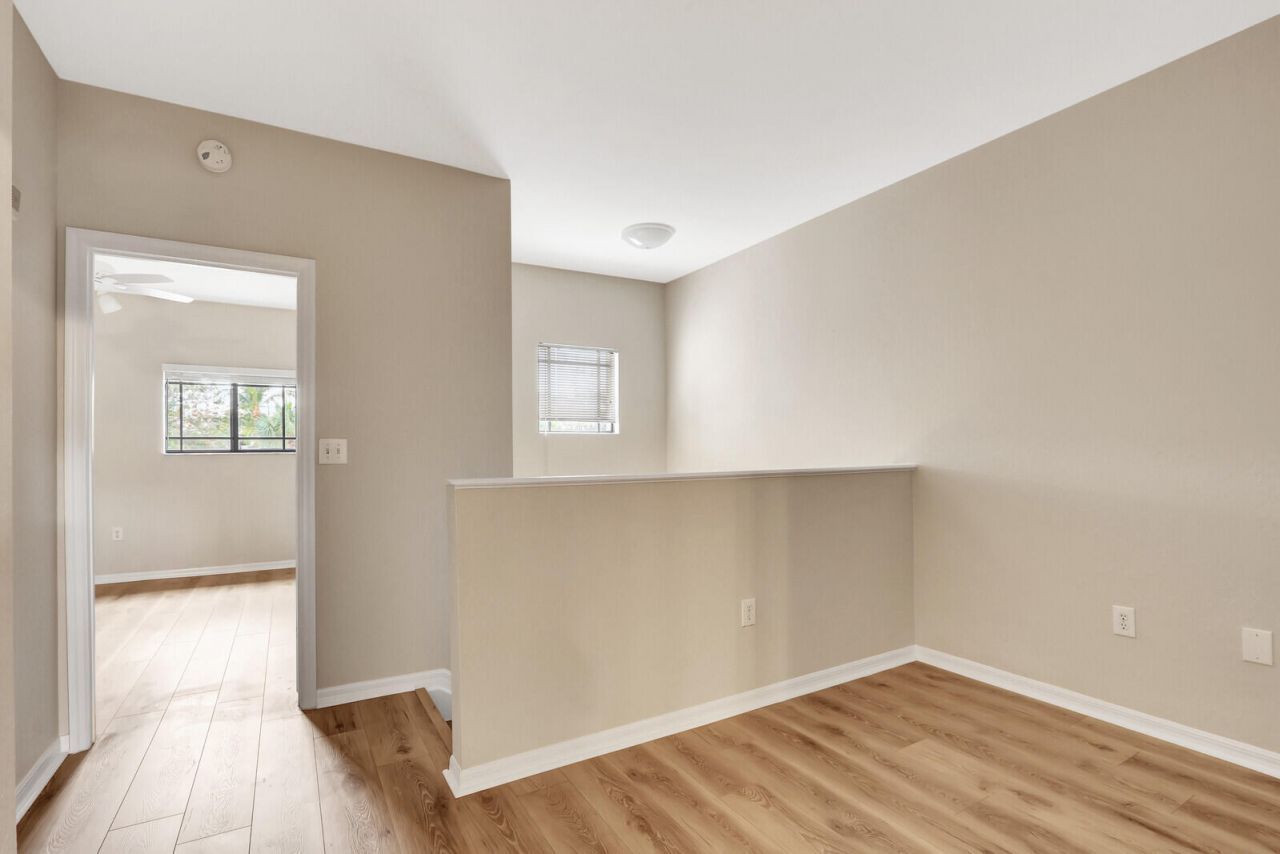 2804 Sarento Place, Unit 113, Palm Beach Gardens, FL 33410 Photo
