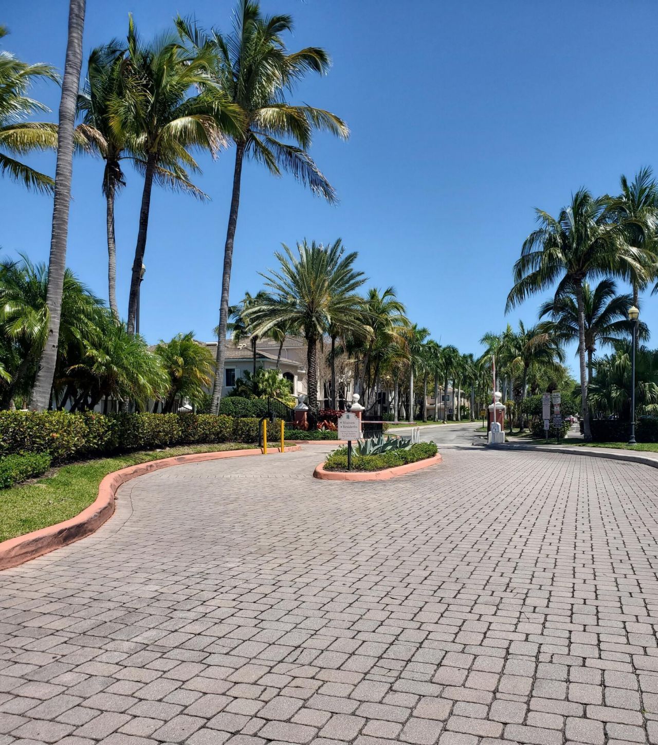 2804 Sarento Place, Unit 113, Palm Beach Gardens, FL 33410 Photo