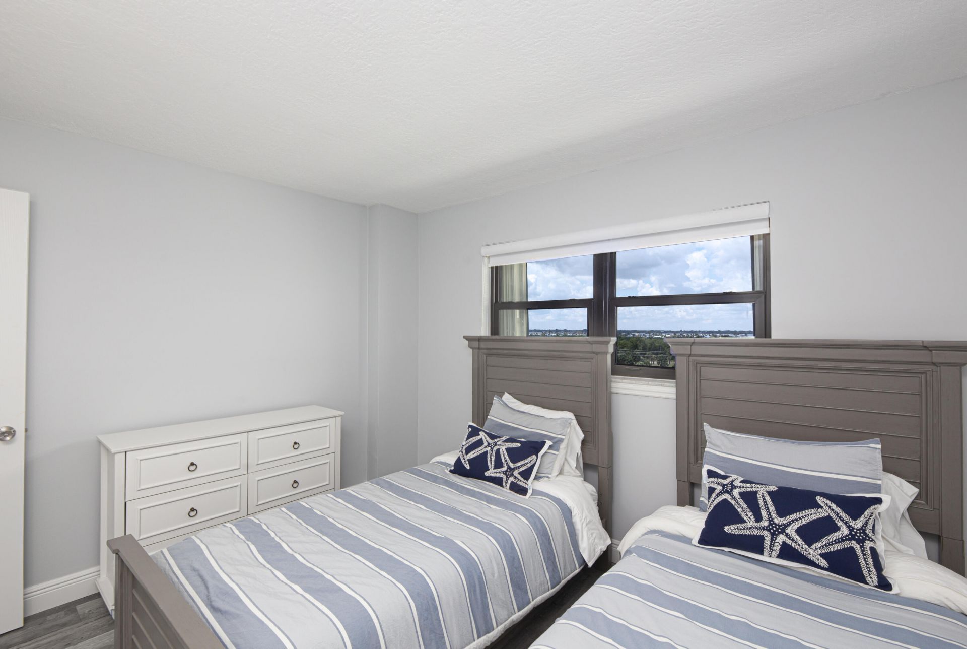 9490 S Ocean Drive, Unit Apt 710, Jensen Beach, FL 34957 Photo