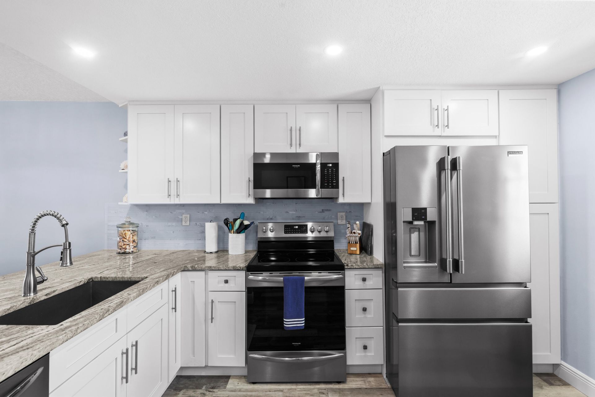 9490 S Ocean Drive, Unit Apt 710, Jensen Beach, FL 34957 Photo