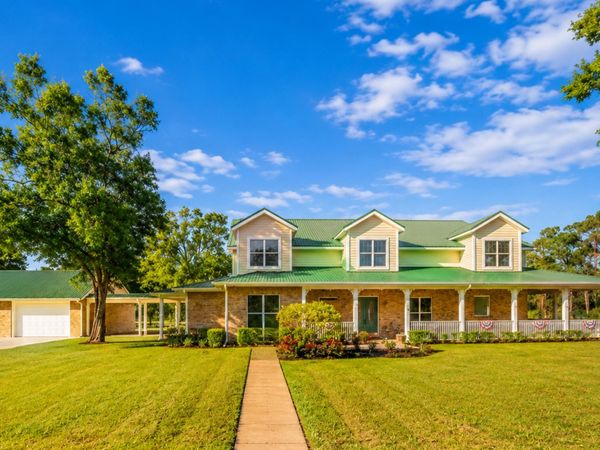 8686 Andrews Avenue, Fort Pierce, FL 34945