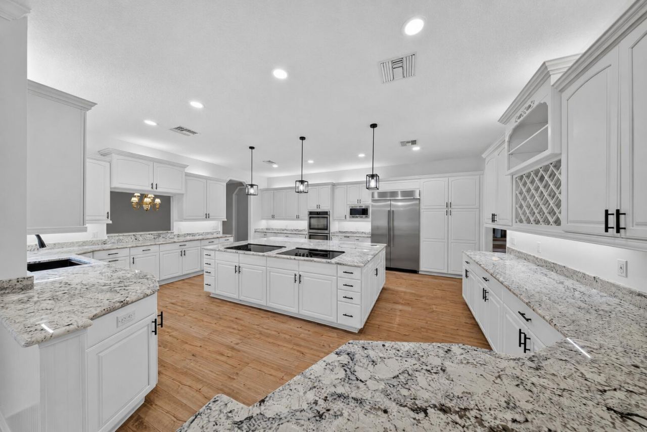 8686 Andrews Avenue, Fort Pierce, FL 34945 Photo
