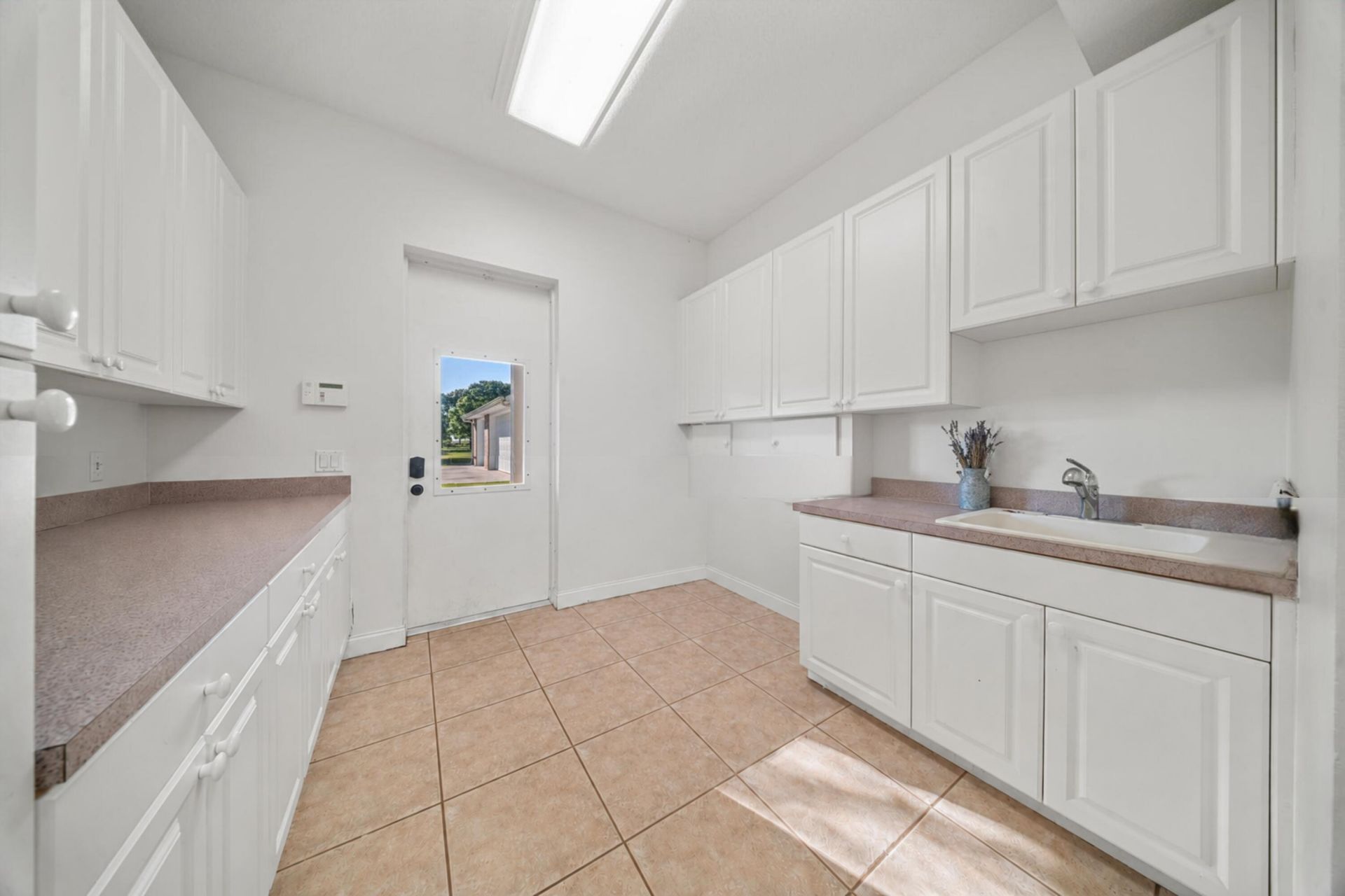 8686 Andrews Avenue, Fort Pierce, FL 34945 Photo