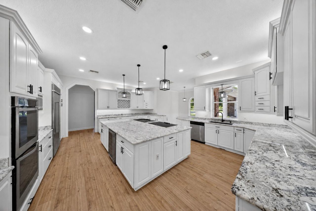 8686 Andrews Avenue, Fort Pierce, FL 34945 Photo